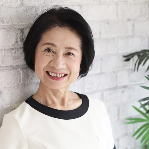 須田 啓子