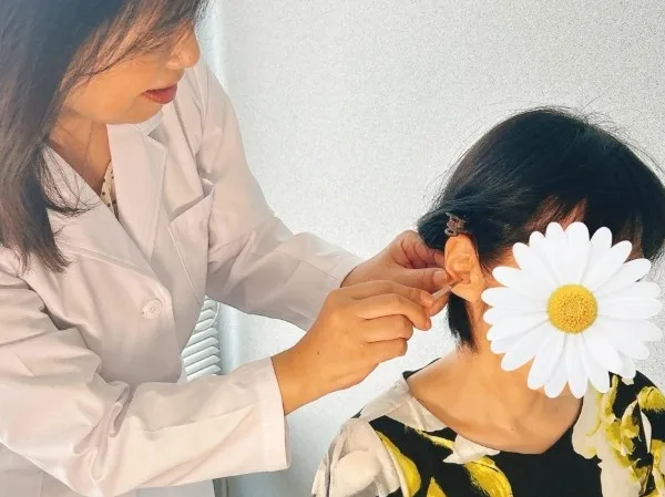 耳ツボダイエットカウンセリング&施術体験