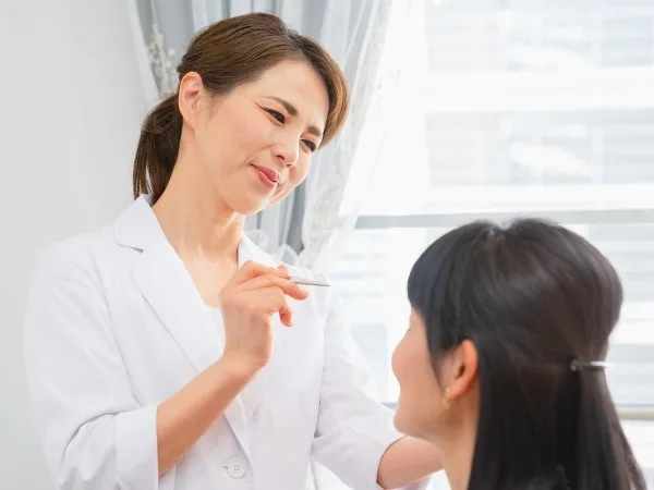 耳つぼダイエット BLOOMIA