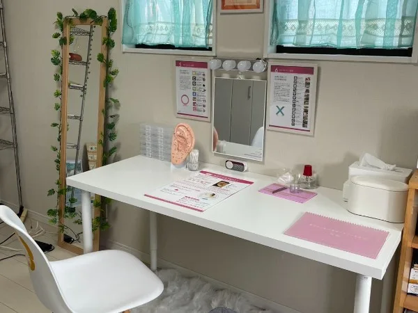 耳つぼサロン モンステラ