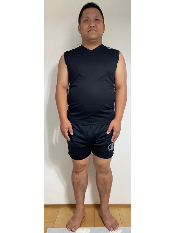 お腹もスッキリ痩せました! ビフォー