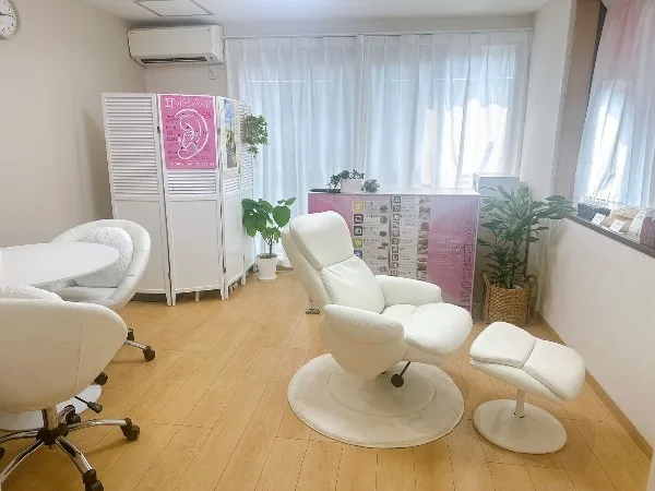 耳つぼダイエットサロン Rillia